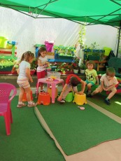 Детски център "Грозното патенце" | Zanimani - Детски центрове близо до теб